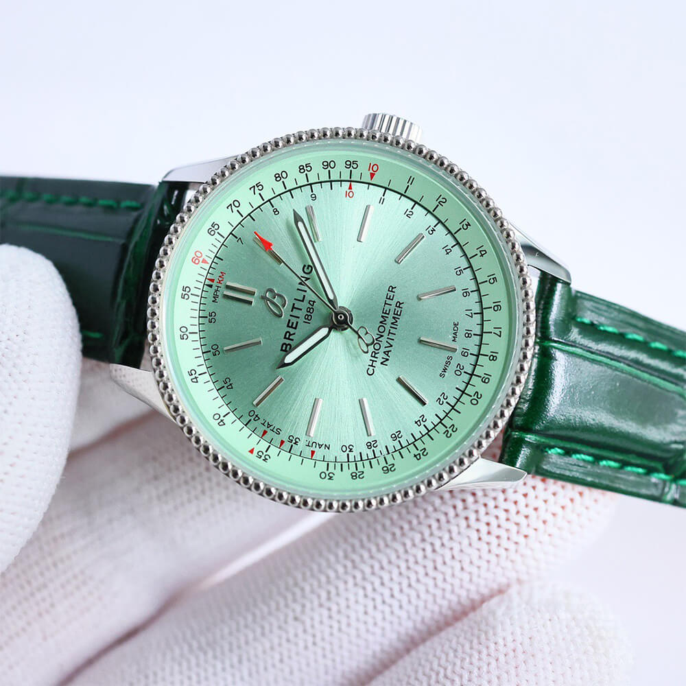 Breitling Navitimer Automatic 35