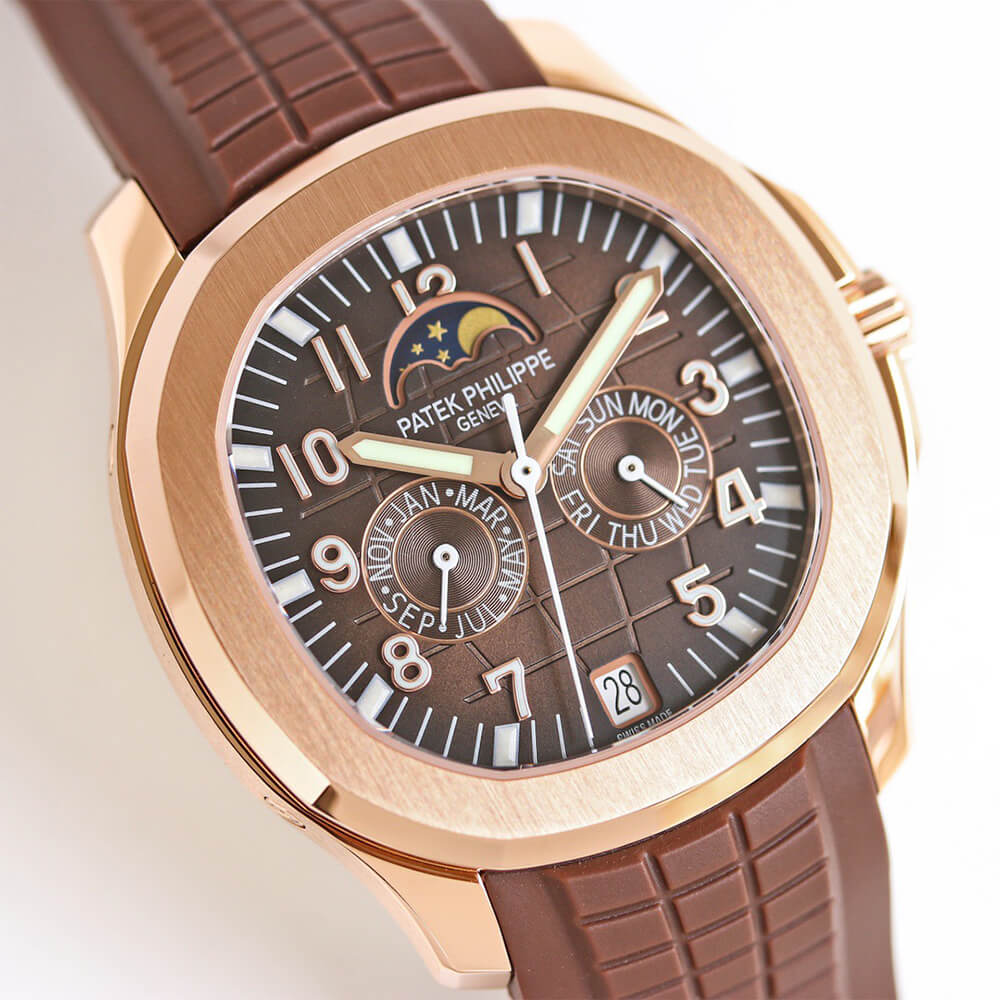 Patek Philippe Aquanaut 5261R-001