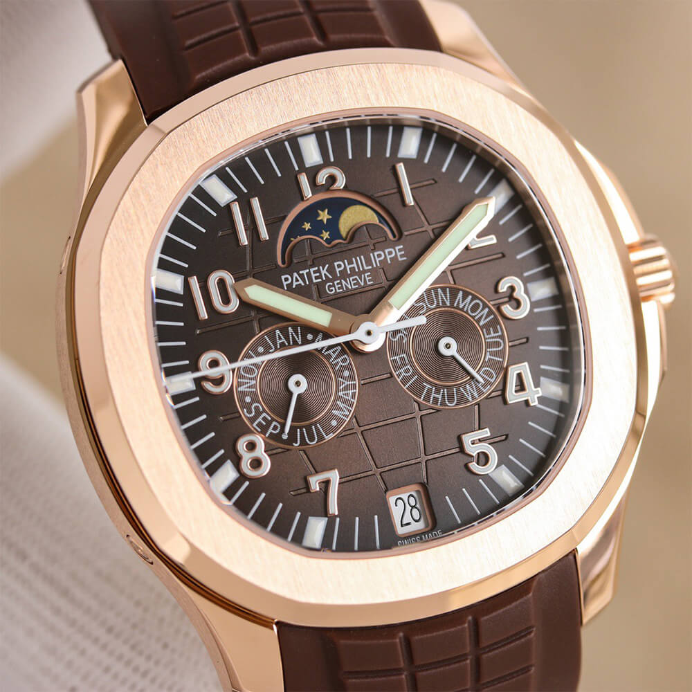 Patek Philippe Aquanaut 5261R-001