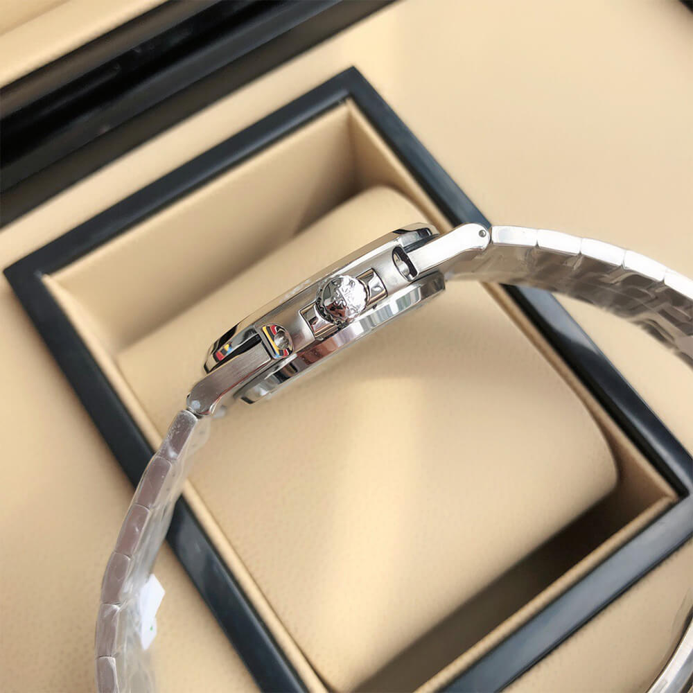 Patek Philippe Nautilus 5711/1A