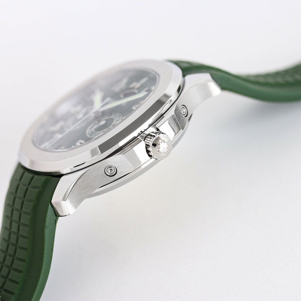 Patek Philippe Aquanaut 5261R-001