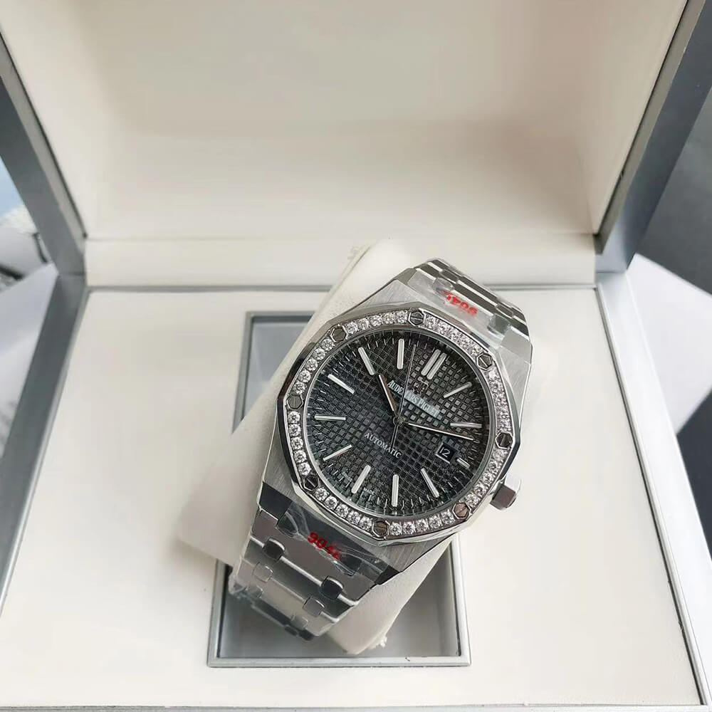 Audemars Piguet Royal Oak 15400