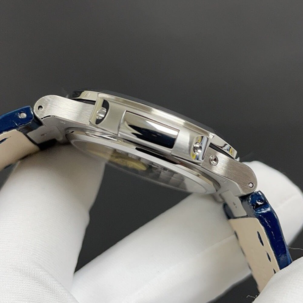 Patek Philippe 5712A