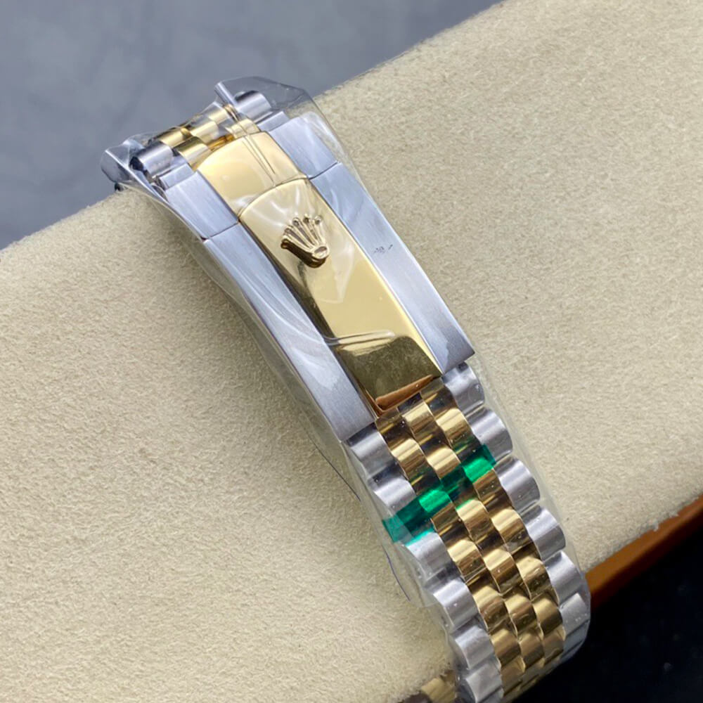 Rolex Sky-Dweller